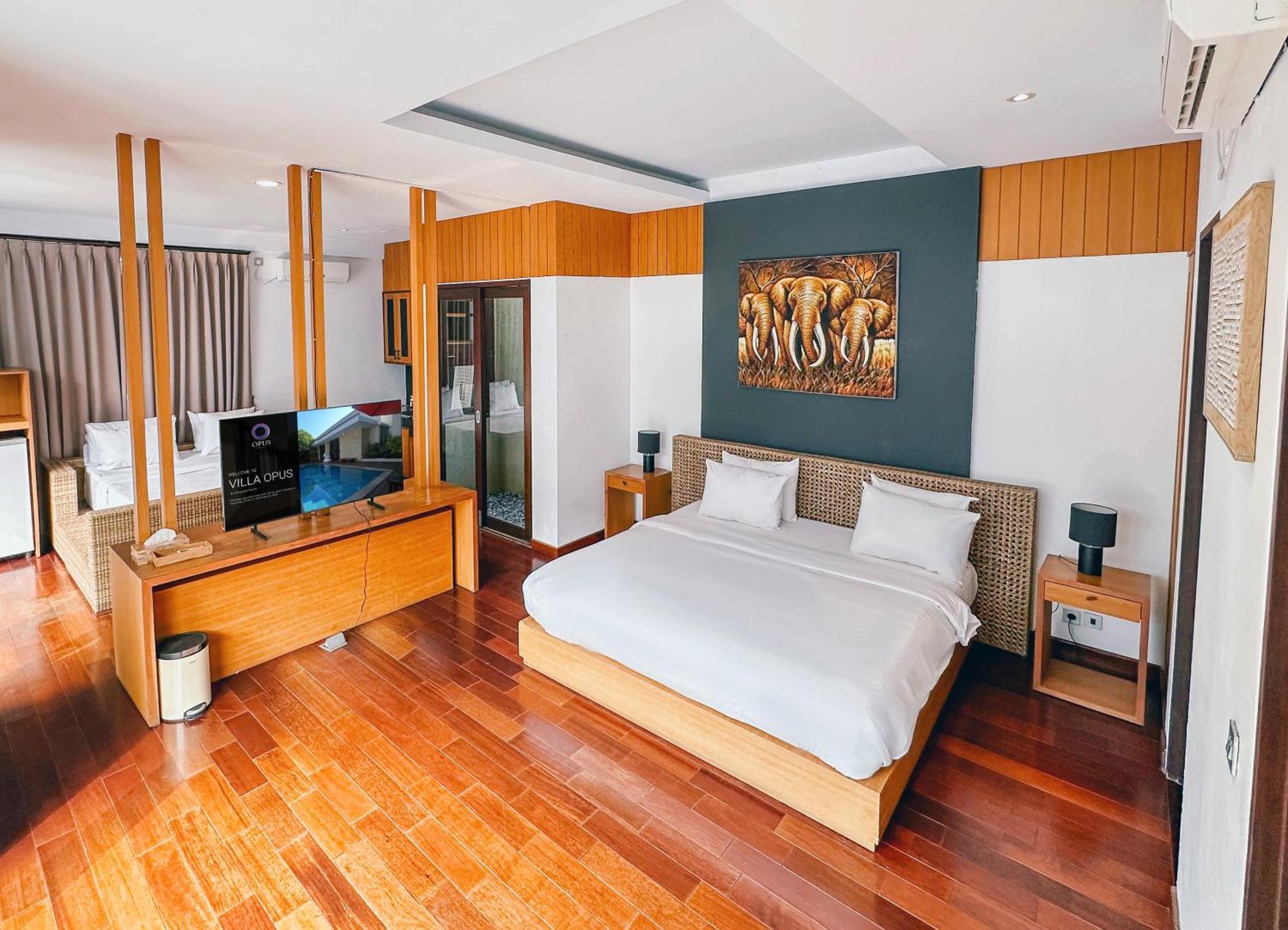Hotel By Opus Hospitality